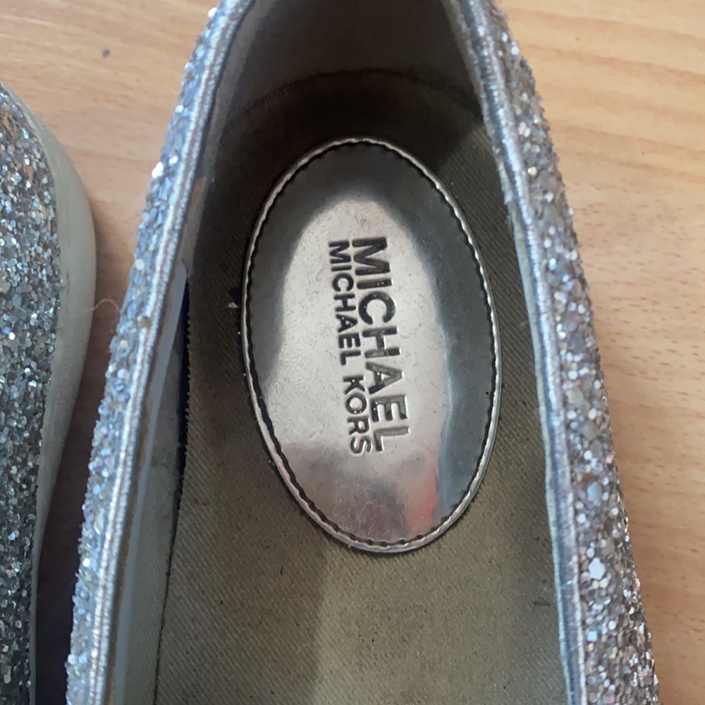 Michael kors shoes - Picture 2 of 5